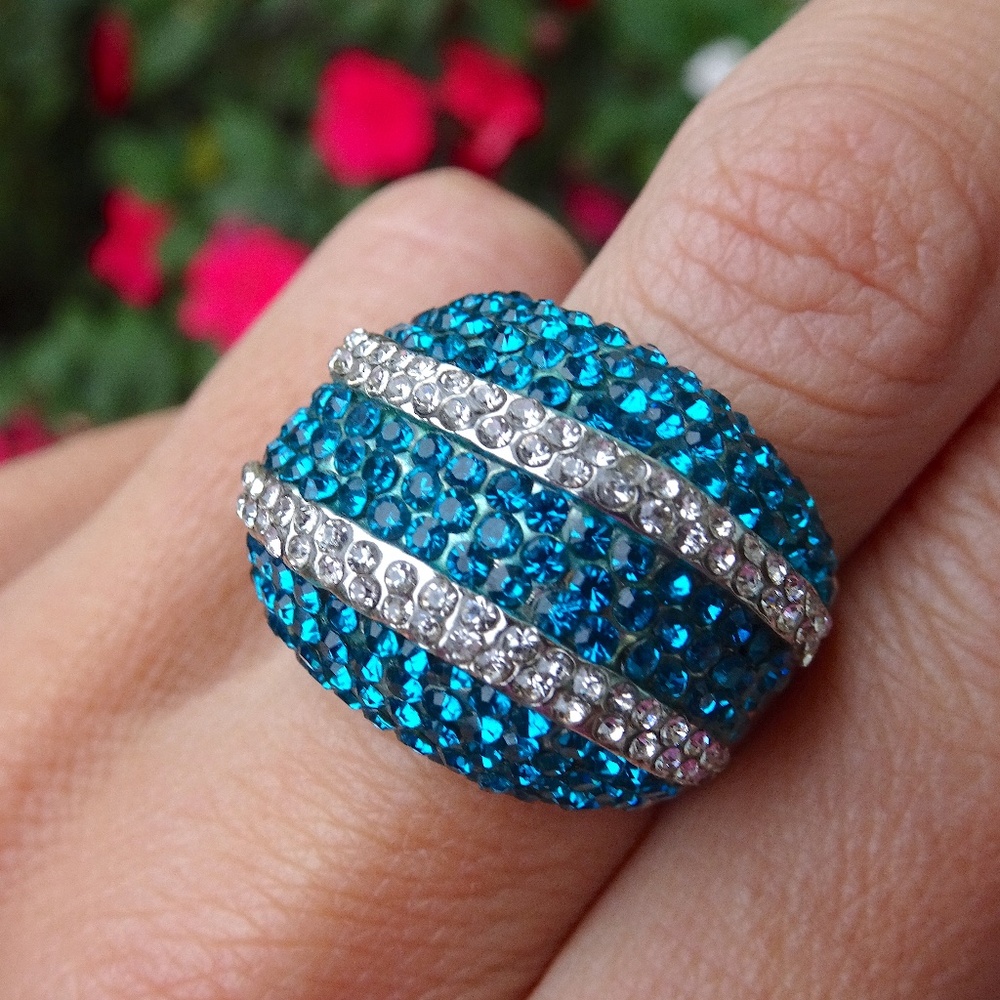 Vintage '90s Swarovski Crystal Pavé Teal & Clear Maximalist Evening Ring Size 7